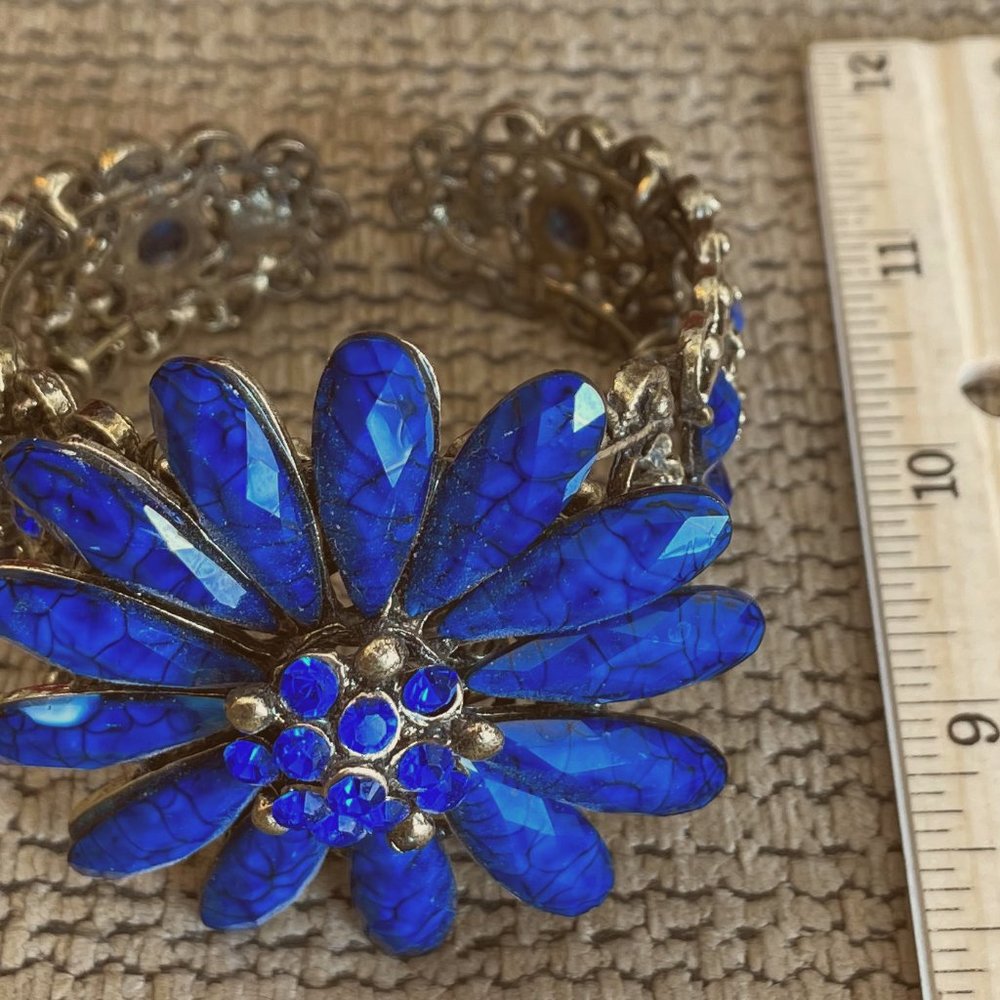 Blue Flower Bracelet